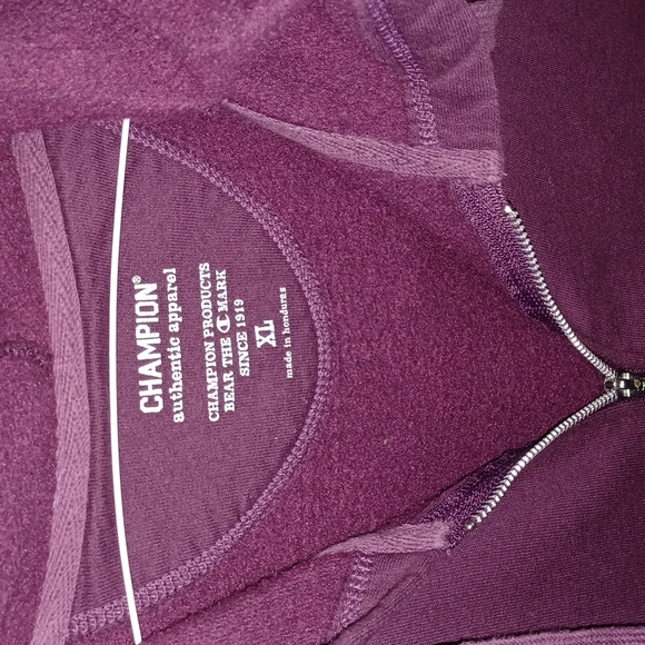 😀3/$12 Champion Zip Hoodie - Picture 3 of 8